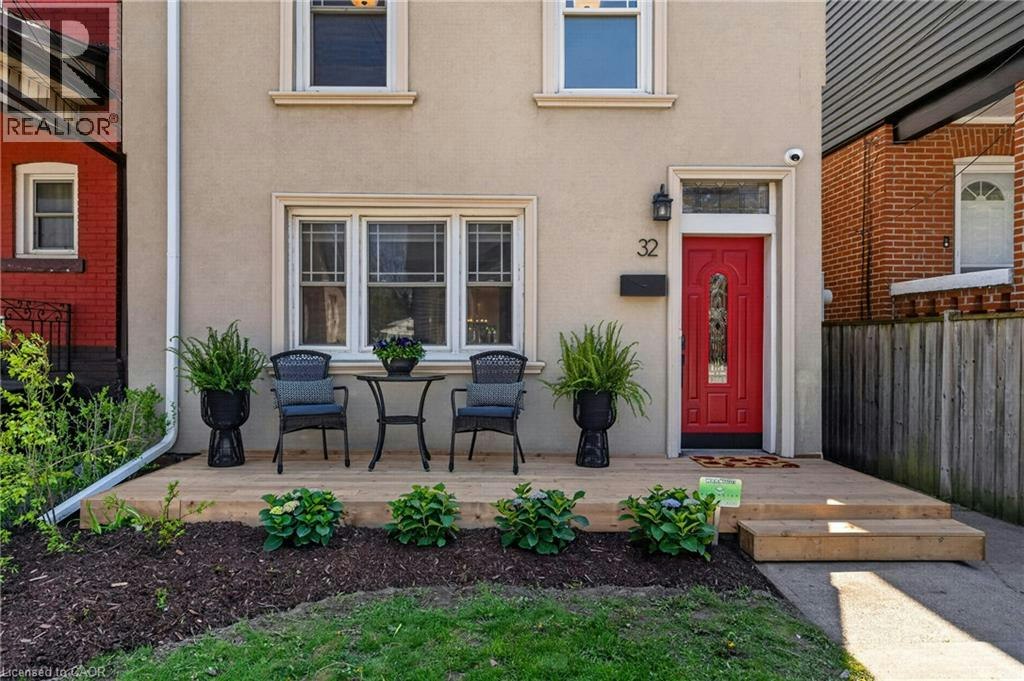 32 Magill Street, Hamilton, ON, L8R 2Y5