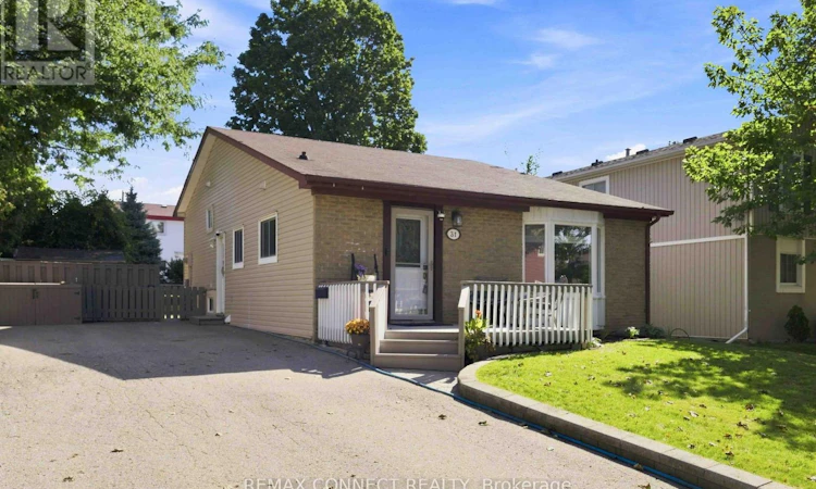 31 Roser Crescent
