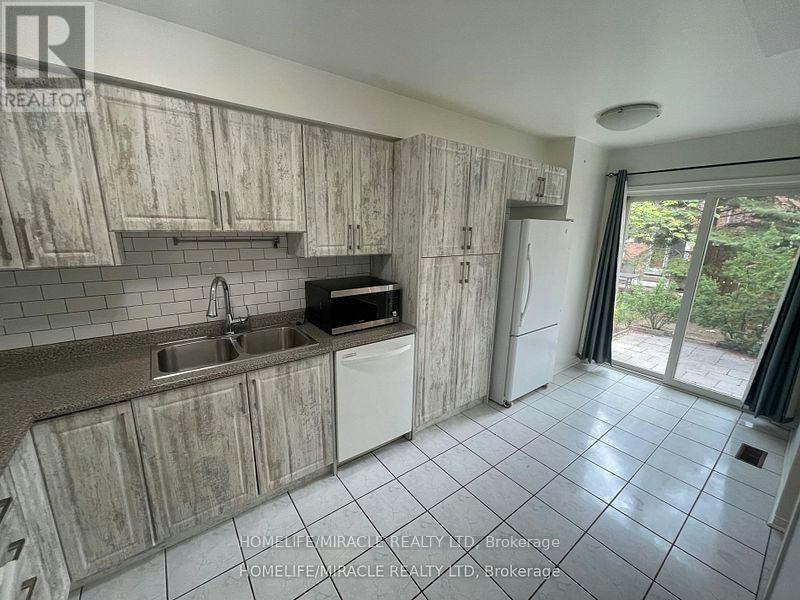 6-10 Cherrytree Drive, Brampton, ON, L6Y 5E9 - 13