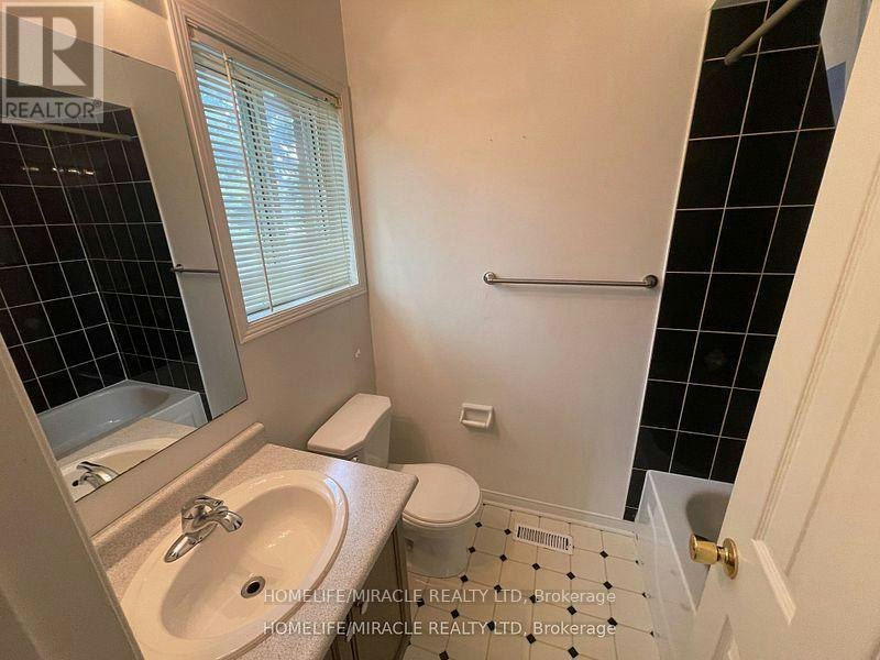 6-10 Cherrytree Drive, Brampton, ON, L6Y 5E9 - 25