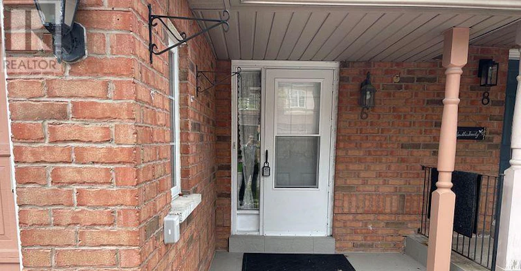 6-10 Cherrytree Drive, Brampton, ON, L6Y 5E9 - 4