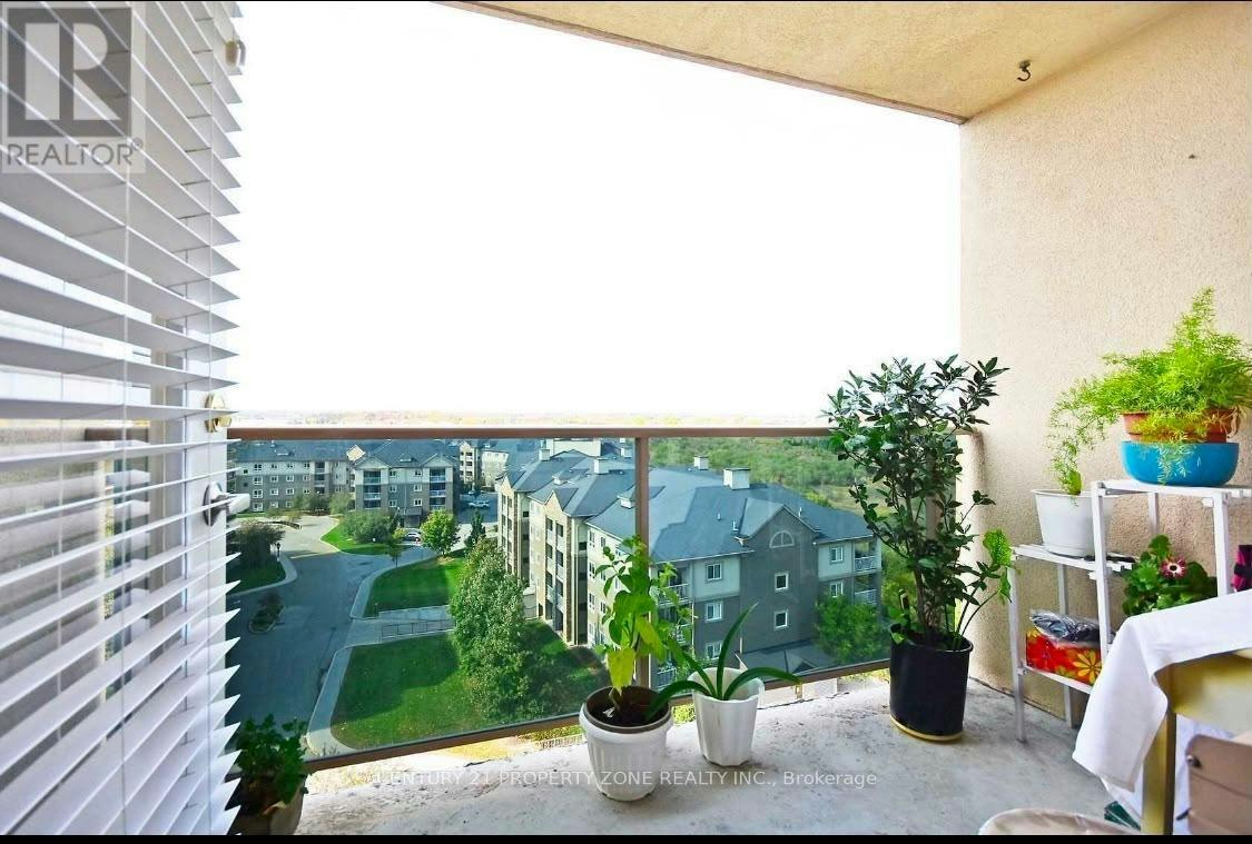 803-10 Dayspring Circle, Brampton, ON, L6P 1B9 - 9