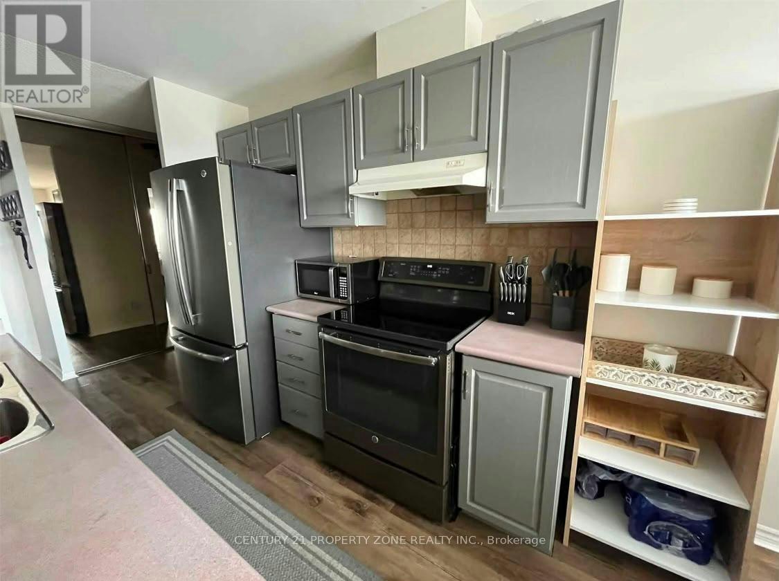 803-10 Dayspring Circle, Brampton, ON, L6P 1B9 - 10