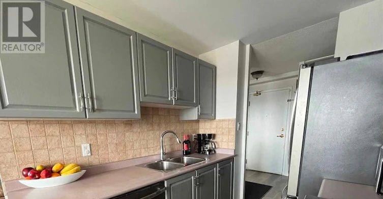 803-10 Dayspring Circle, Brampton, ON, L6P 1B9 - 14