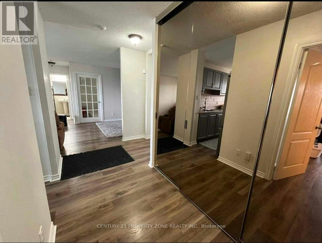 803-10 Dayspring Circle, Brampton, ON, L6P 1B9 - 7