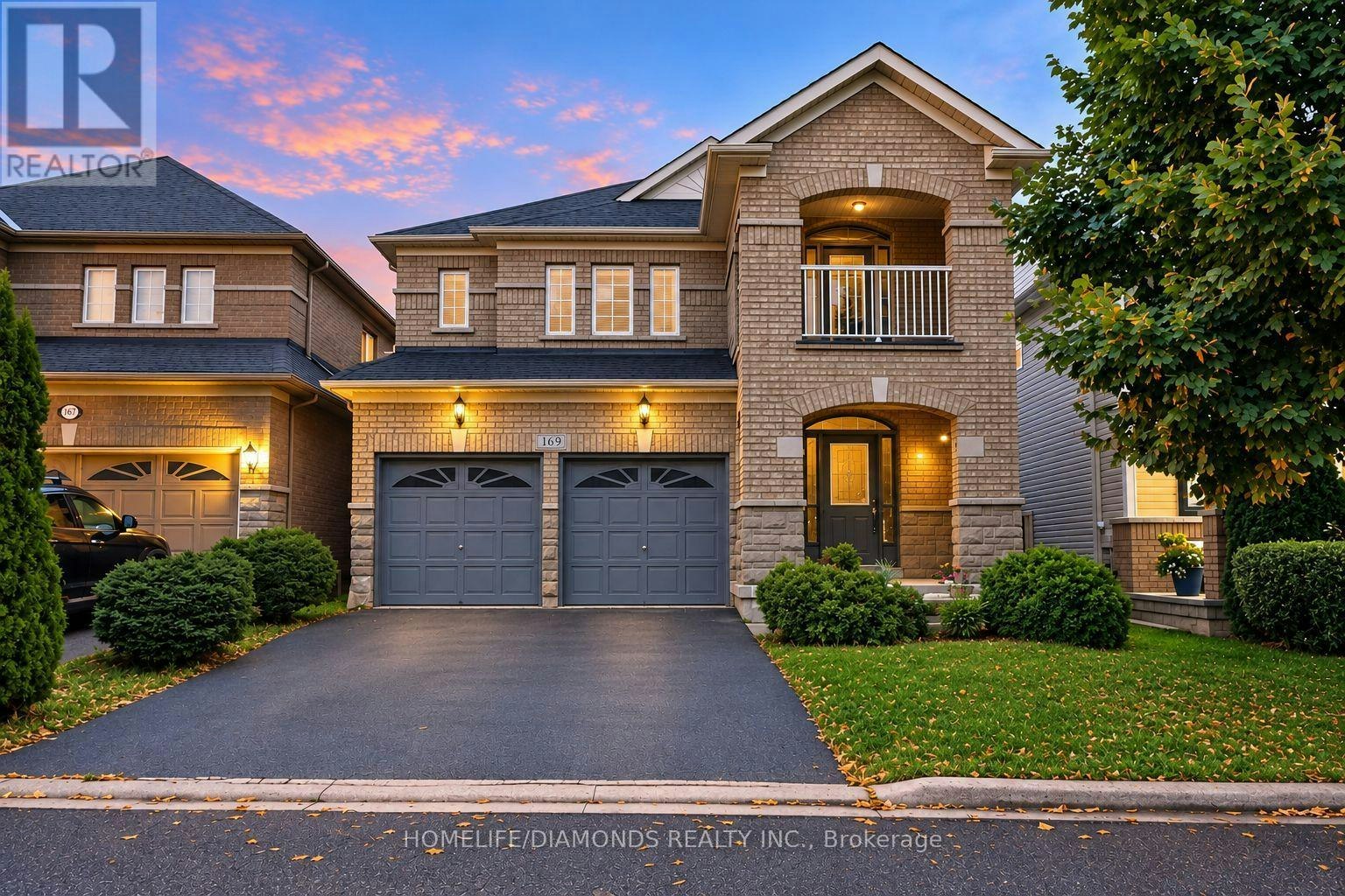 169 Cooke Crescent, Milton, ON, L9T 6E5