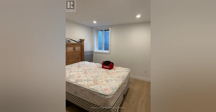 2579 Lundene Road N, Mississauga, ON, L5J 3Y9 - 5