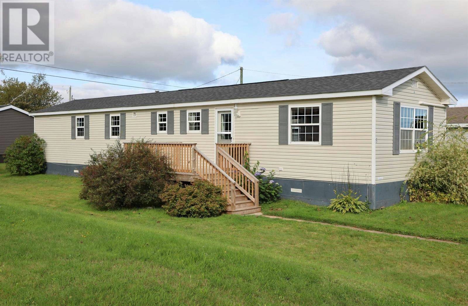 3 Cartier Avenue, Cornwall, PE, C0A 1H5