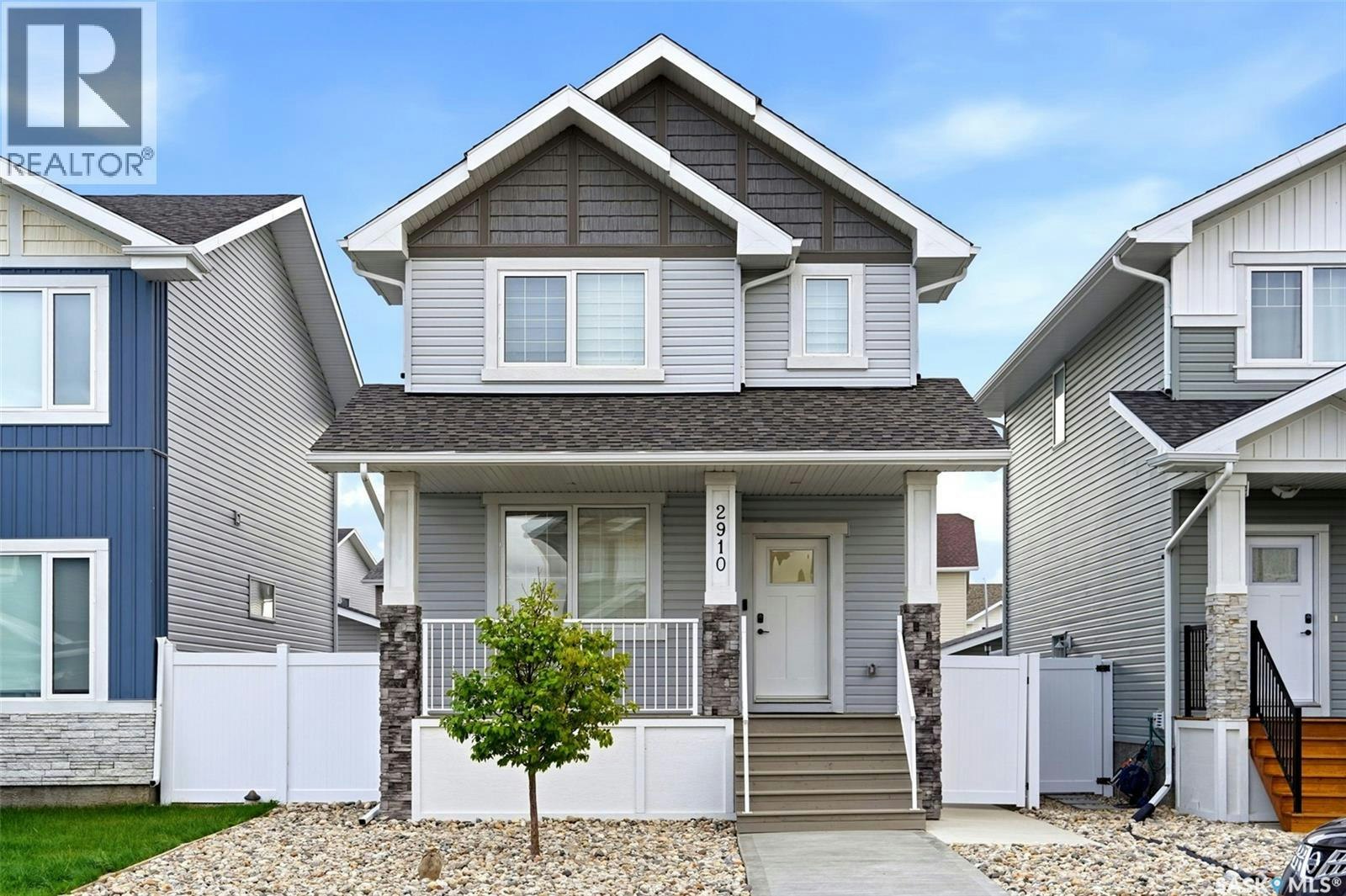 2910 Bellegarde Crescent, Regina, SK, S4V 3W5