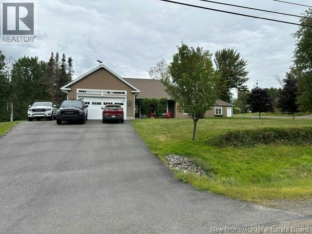 23 Highfield Road, Douglas, NB, E3G 7P6