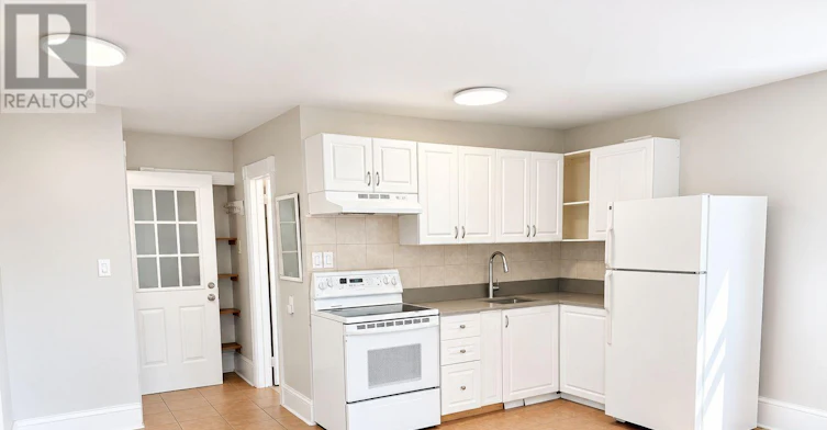 3-6301 Bank Street, Ottawa, ON, K4P 1J2 - 6