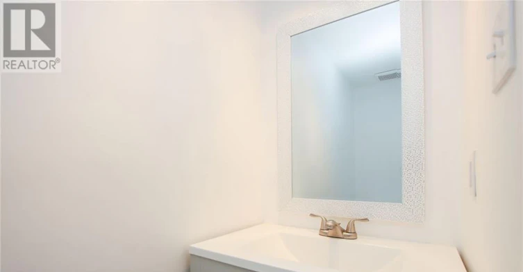 121 Erin Crescent, Ottawa, ON, K1V 9Z3 - 13