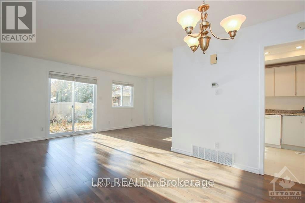 121 Erin Crescent, Ottawa, ON, K1V 9Z3 - 6