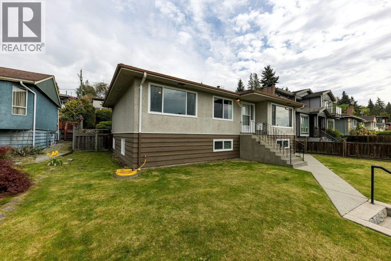 4581 Sunland Place, Burnaby, BC, V5J 3A3