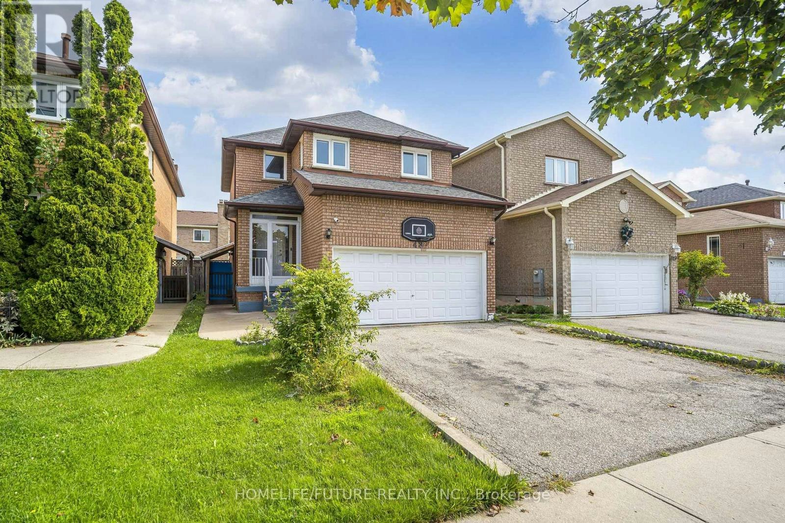 48 Creditstone Road, Brampton, ON, L6Y 4G1