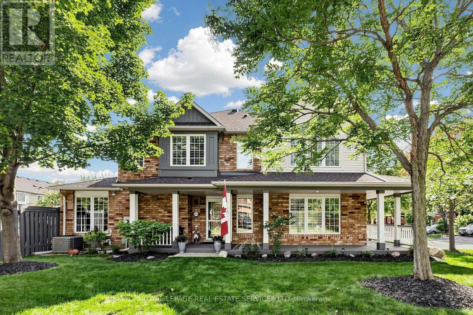 2413 Baintree Crescent, Oakville, ON, L6M 4X1