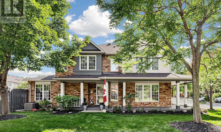 2413 Baintree Crescent