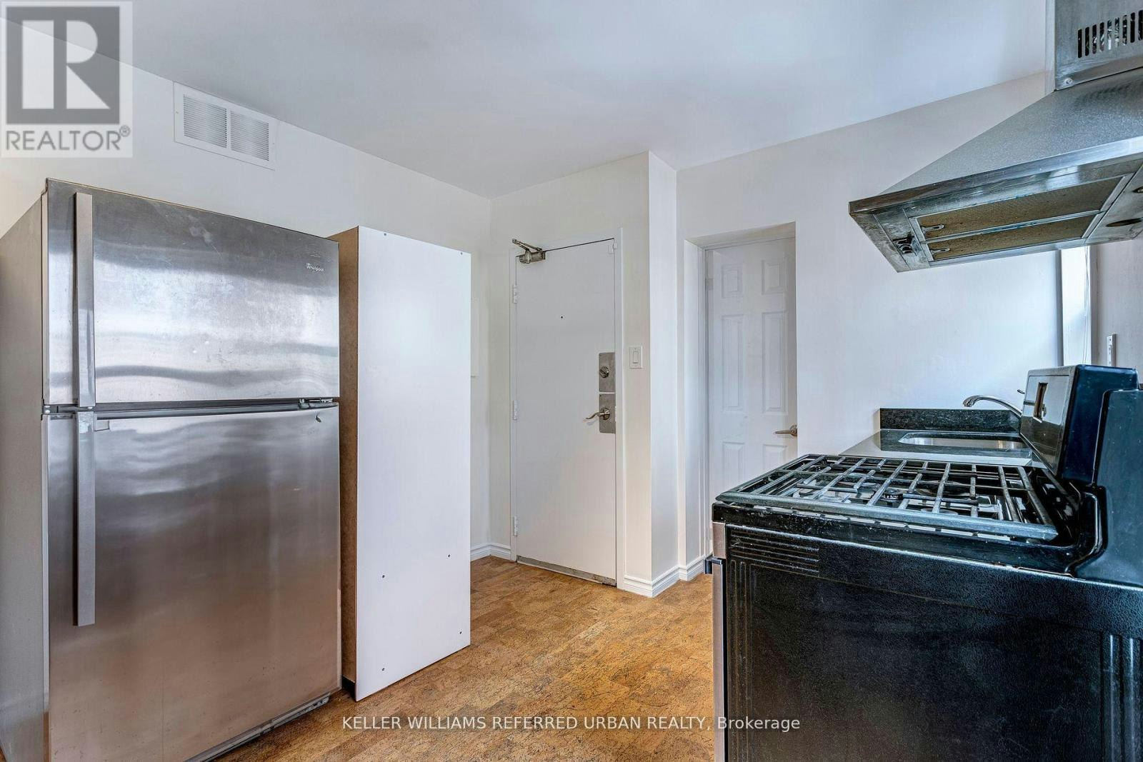 2-2976 Lake Shore Boulevard W, Toronto, ON, M8V 1J9 - 4