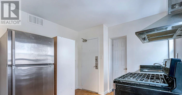 2-2976 Lake Shore Boulevard W, Toronto, ON, M8V 1J9 - 4
