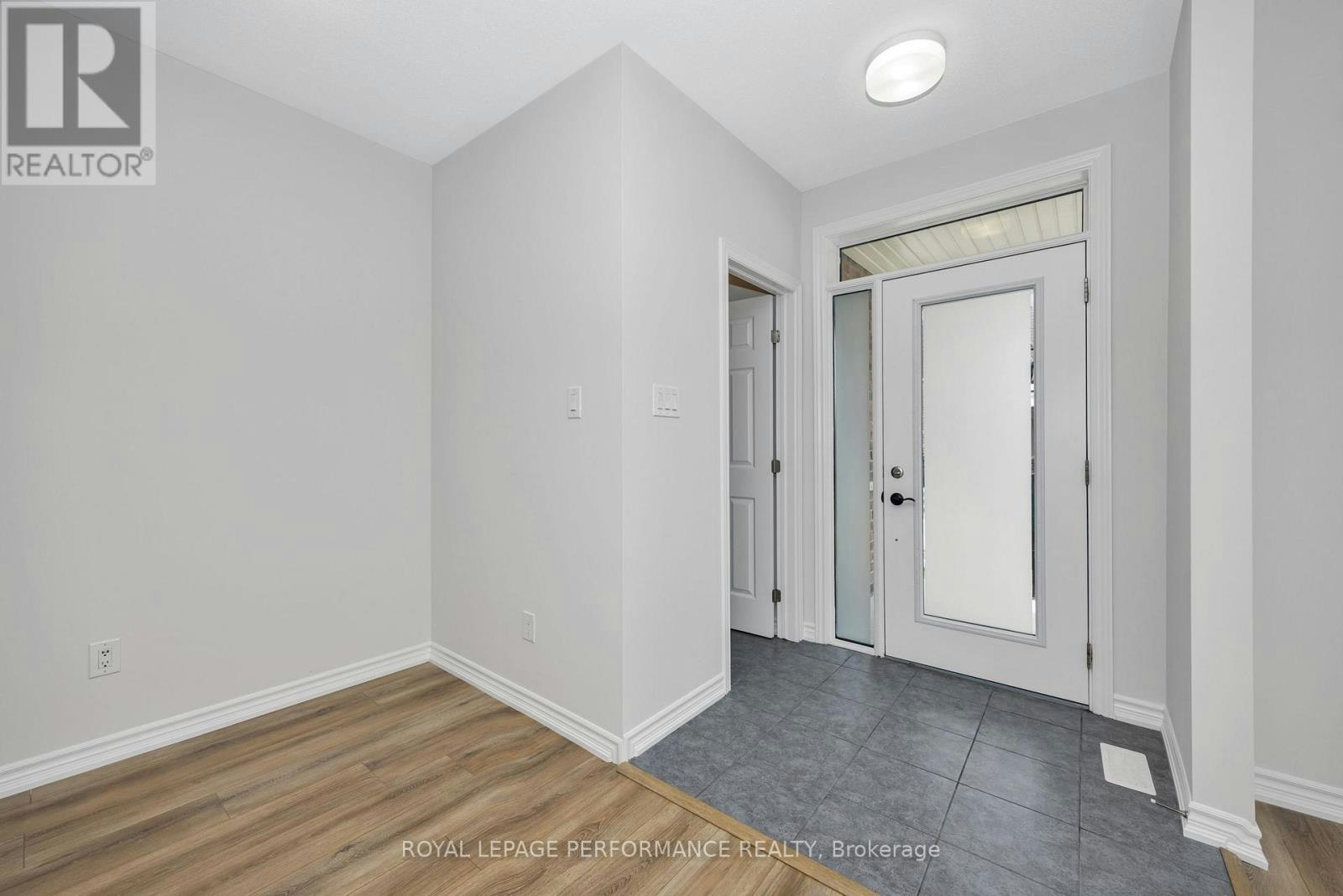 251 Zenith Private, Ottawa, ON, K2J 6N3 - 6