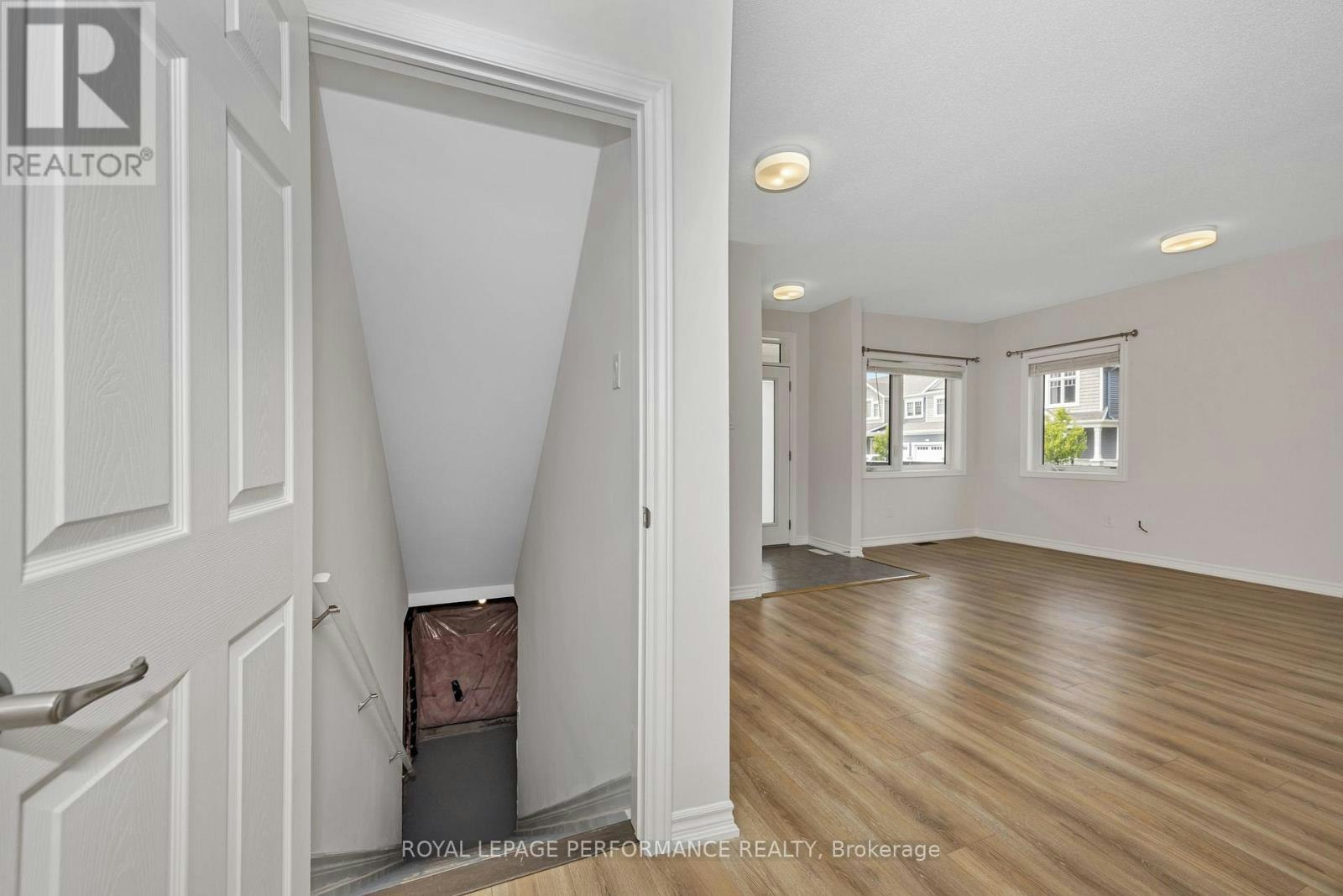 251 Zenith Private, Ottawa, ON, K2J 6N3 - 20