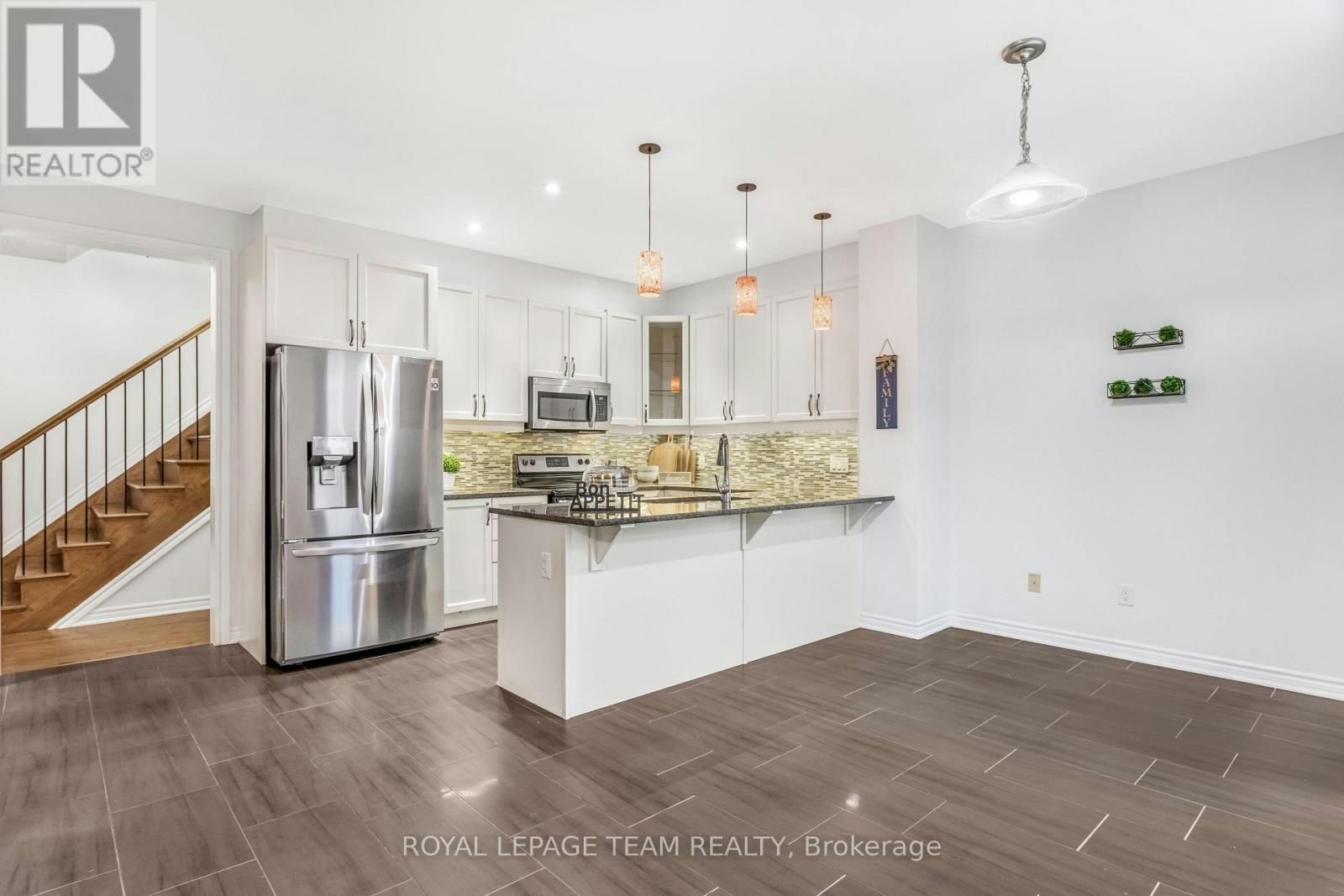 57 Crownridge Drive, Ottawa, ON, K2M 0J6 - 13