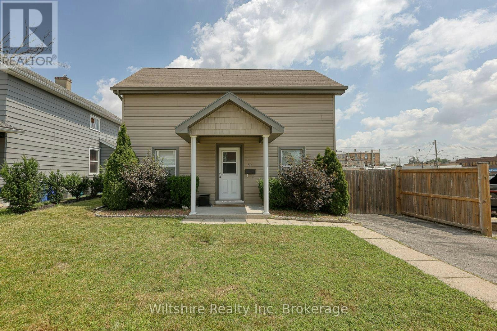 52 Bidwell Street, Tillsonburg, ON, N4G 3T7