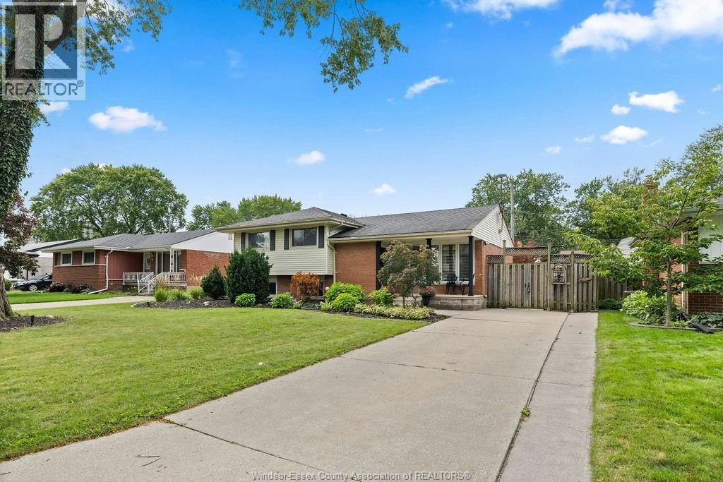 1023 Marjorie Drive, Windsor, ON, N8S 4A2