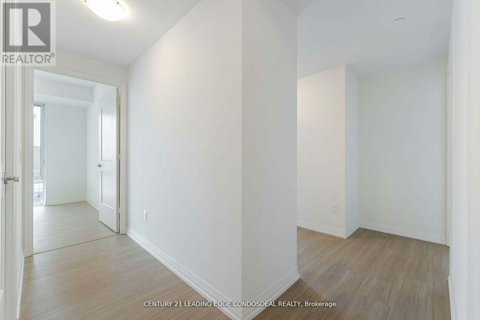 4929-28 Widmer Street, Toronto, ON, M5V 0T2 - 7