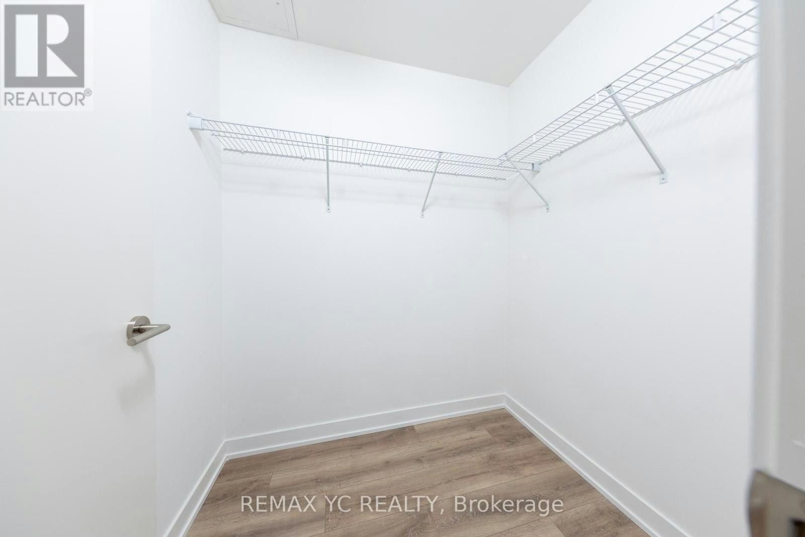 213-1 Kyle Lowry Road, Toronto, ON, M3C 0S6 - 7