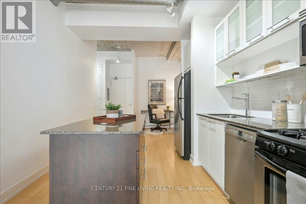 211-66 Portland Street, Toronto, ON, M5V 2M6 - 7