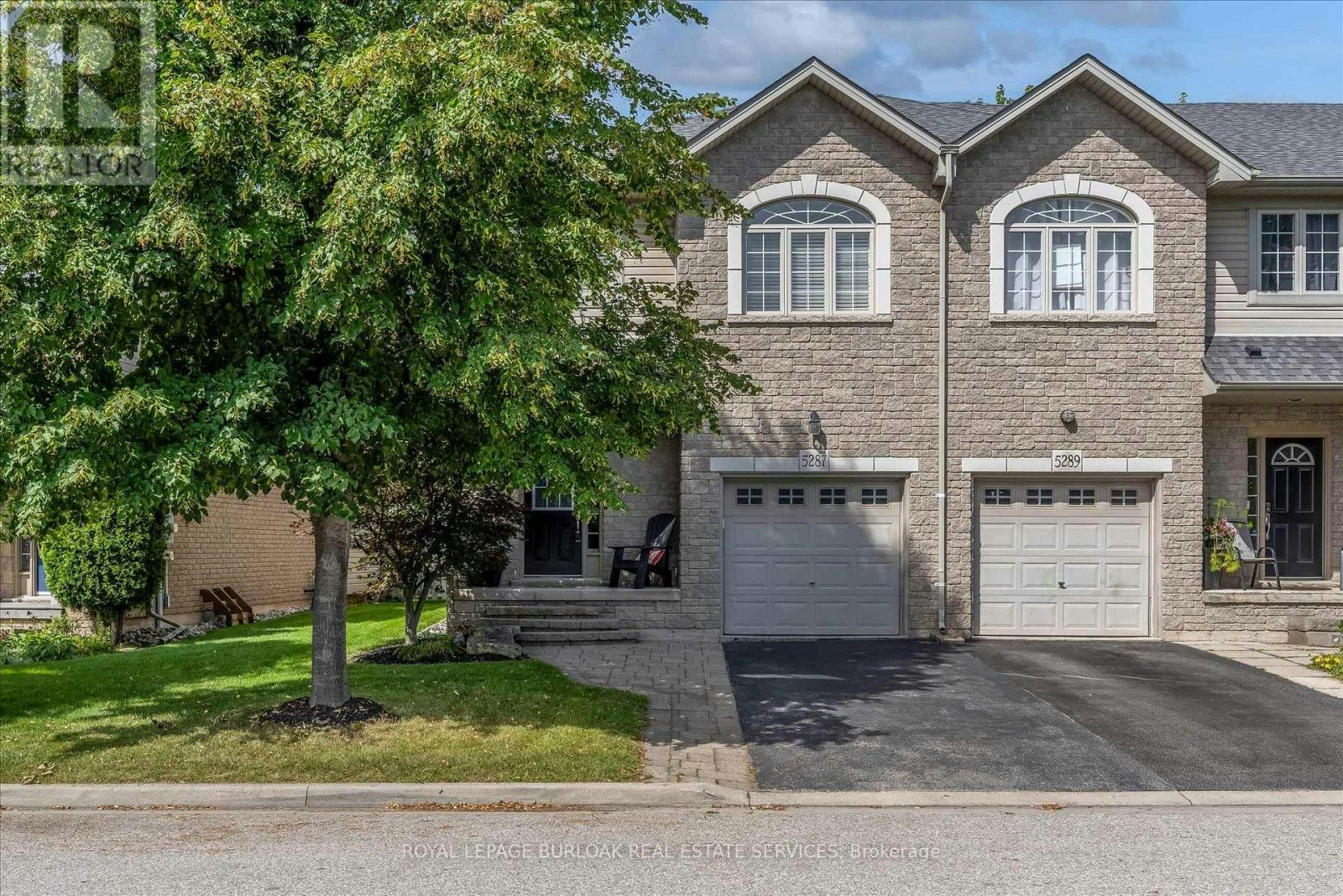 5287 Scotia Street N, Burlington, ON, L7L 7B5