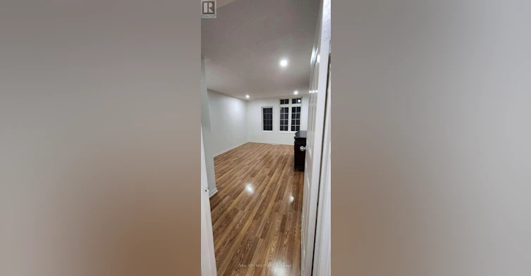 19 Fairhill Avenue, Brampton, ON, L7A 2A9 - 3
