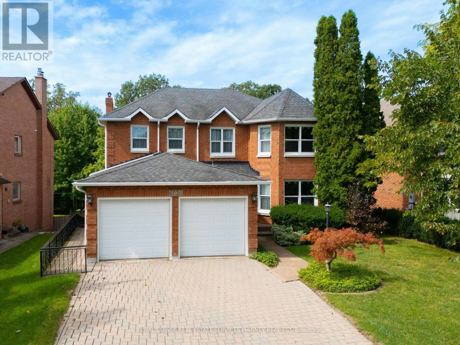 6036 St. Ives Way, Mississauga, ON, L5N 4M1