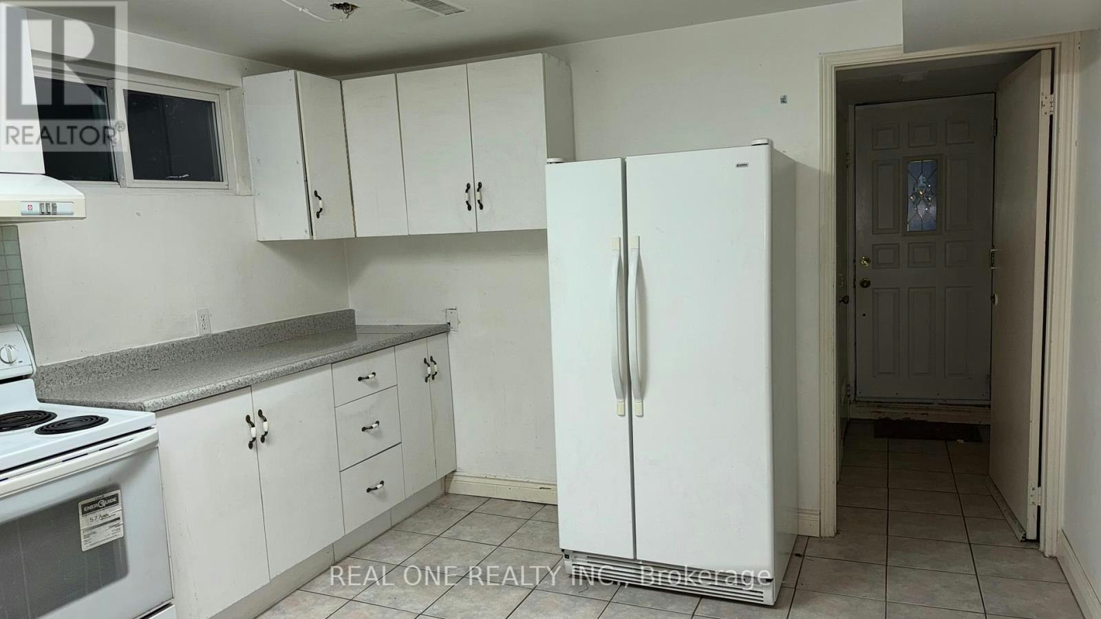 LOWER LEVEL-3622 Molly Avenue, Mississauga, ON, L5A 3M5 - 4