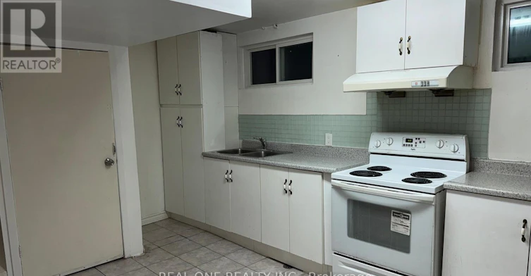 LOWER LEVEL-3622 Molly Avenue, Mississauga, ON, L5A 3M5 - 6