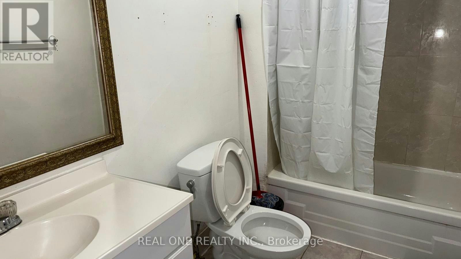 LOWER LEVEL-3622 Molly Avenue, Mississauga, ON, L5A 3M5 - 9