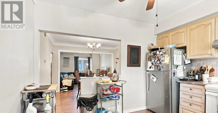 UPPER-15 Clinton Street, Hamilton, ON, L8L 3J7 - 9