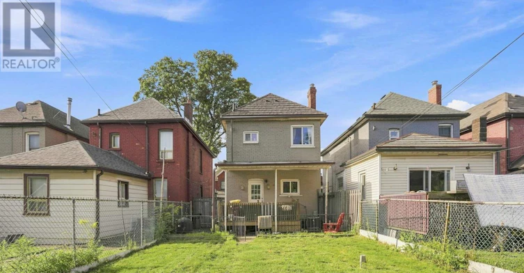 UPPER-15 Clinton Street, Hamilton, ON, L8L 3J7 - 34