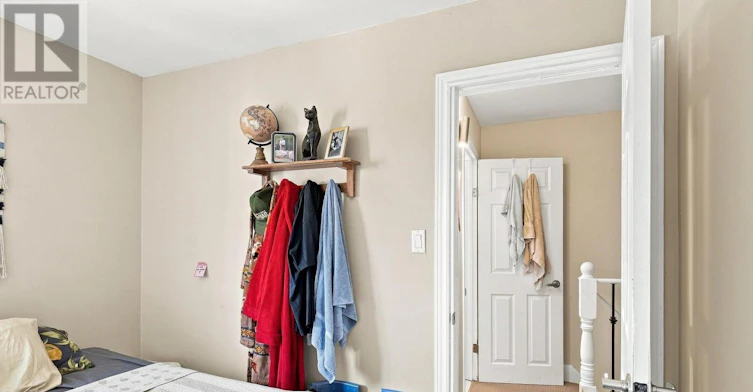 UPPER-15 Clinton Street, Hamilton, ON, L8L 3J7 - 18