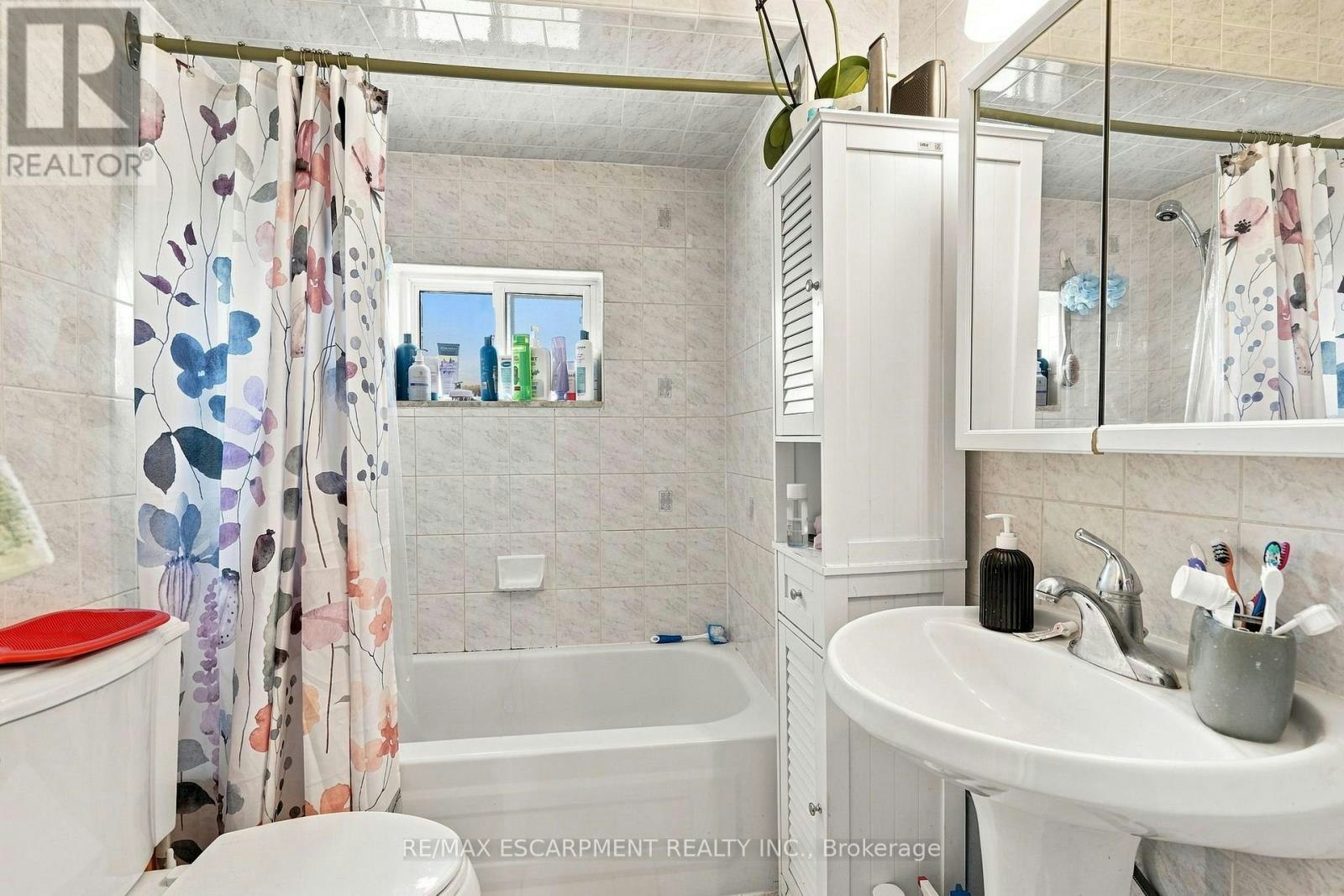 UPPER-15 Clinton Street, Hamilton, ON, L8L 3J7 - 21