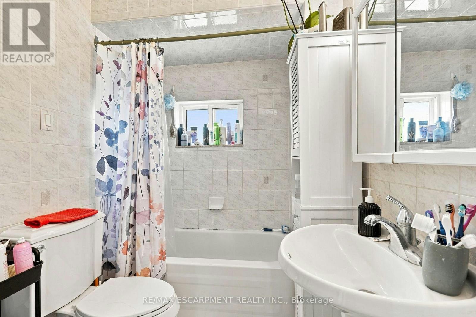 UPPER-15 Clinton Street, Hamilton, ON, L8L 3J7 - 22
