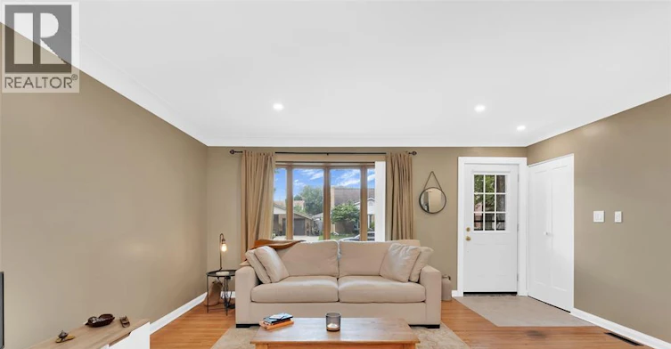MAIN FLOOR-1082 Coventry, Windsor, ON, N8S 2W7 - 3