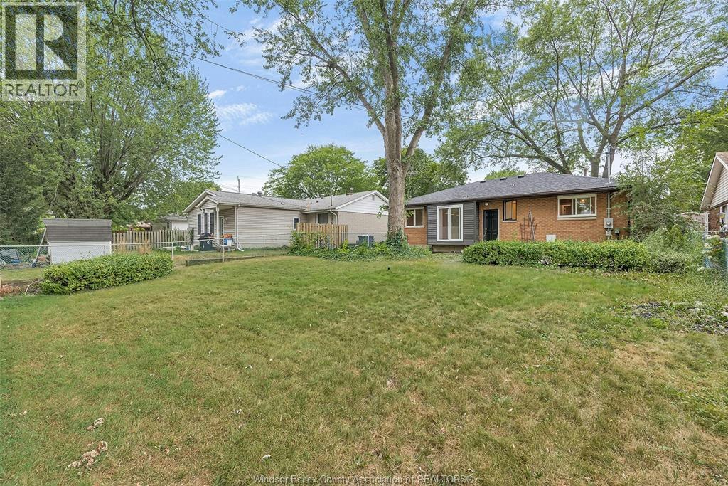 MAIN FLOOR-1082 Coventry, Windsor, ON, N8S 2W7 - 15
