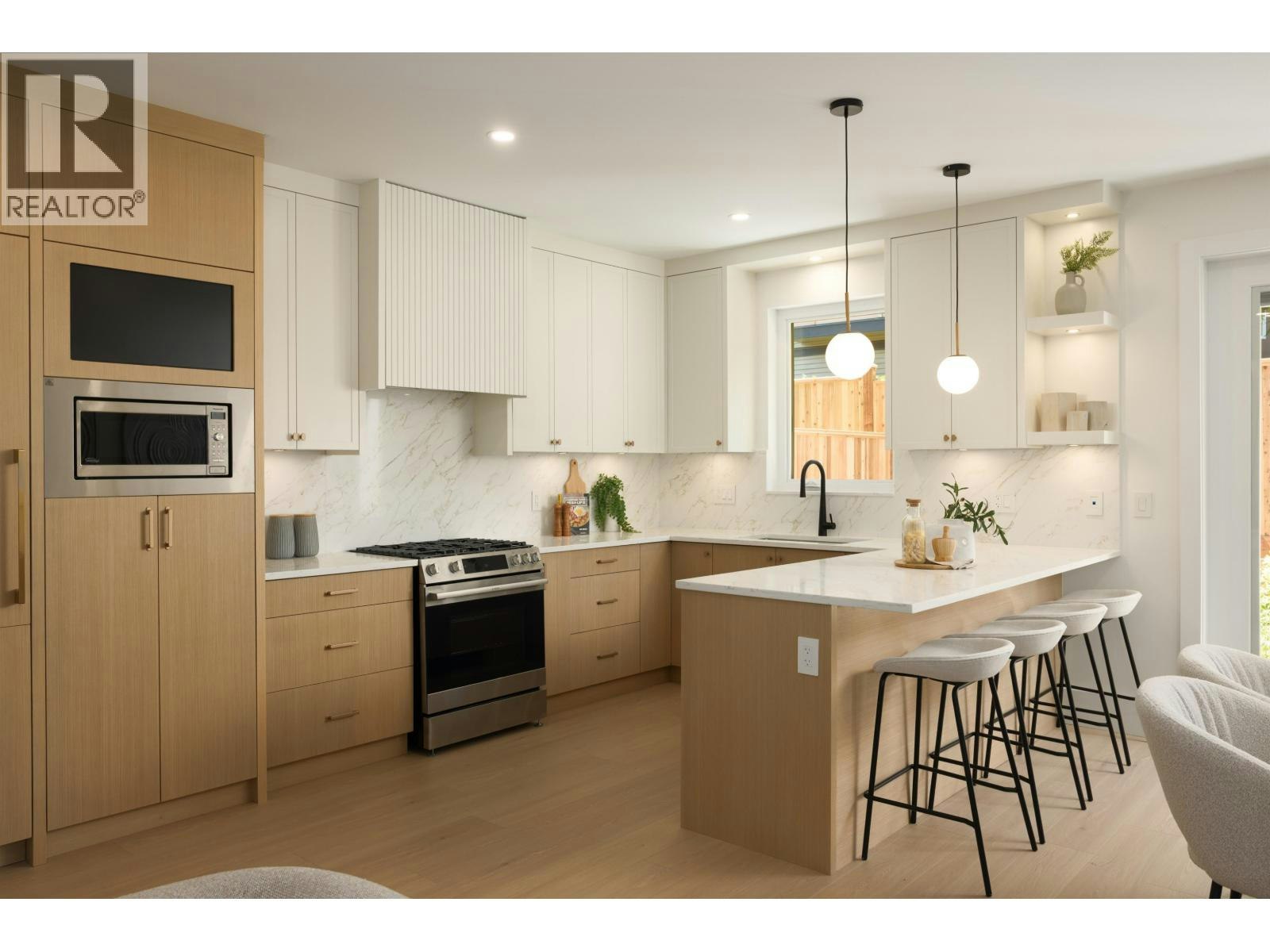 5-6525 Dufferin Avenue, Burnaby, BC, V5H 3T2