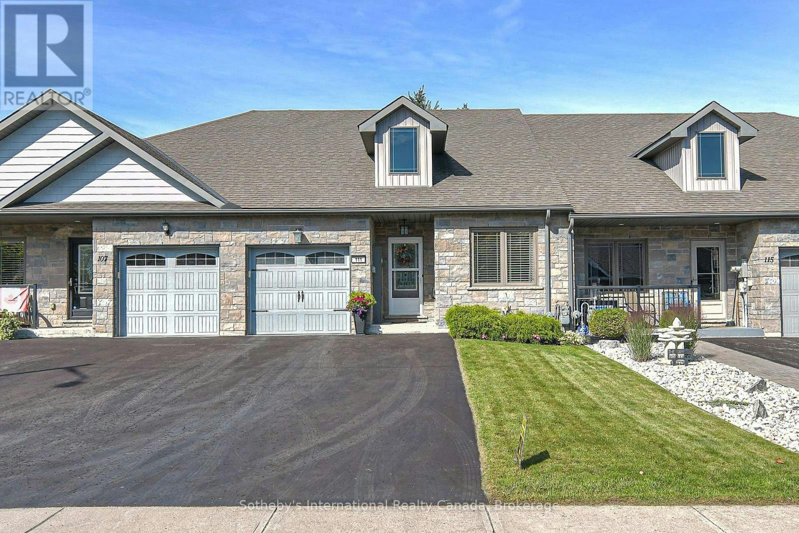 111 Lucy Lane, Orillia, ON, L3V 7A8