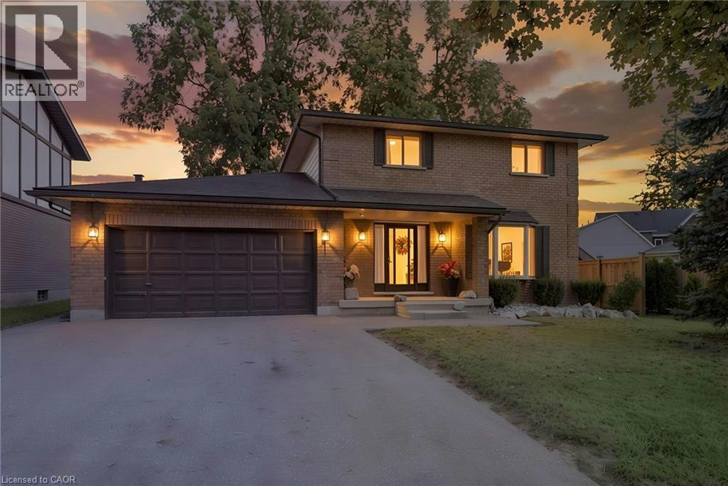 8 Beckett Drive, Brantford, ON, N3T 6E5