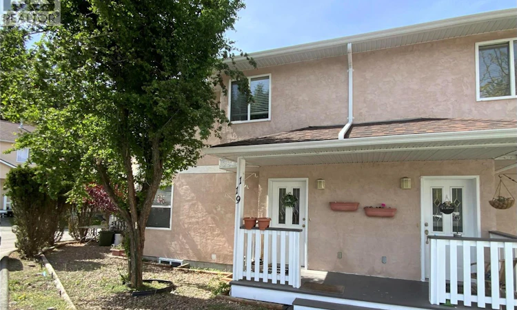 119-1458 Penticton Avenue