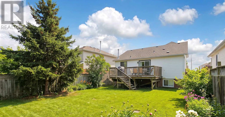 MAIN & UPPER-11 Jollow Drive, Clarington, ON, L1C 4V9 - 16
