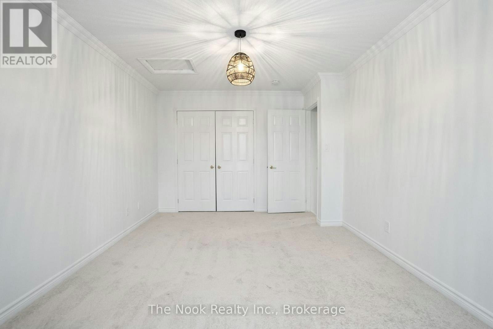 MAIN & UPPER-11 Jollow Drive, Clarington, ON, L1C 4V9 - 7